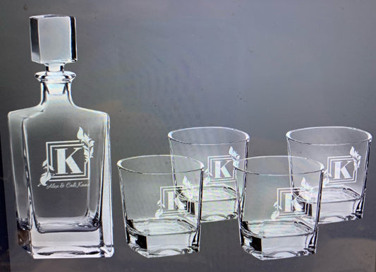 750 mL Glass decanter with four 11 oz rocks glasses